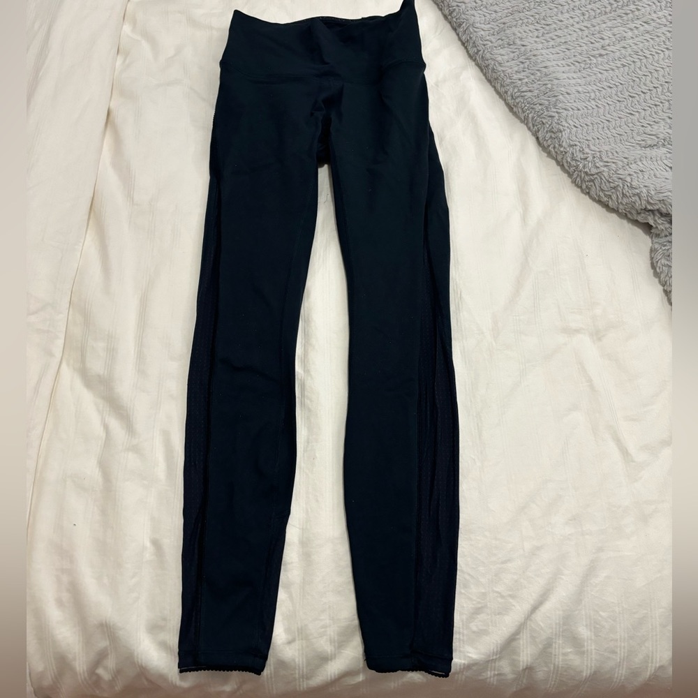 Lululemon navy leggings